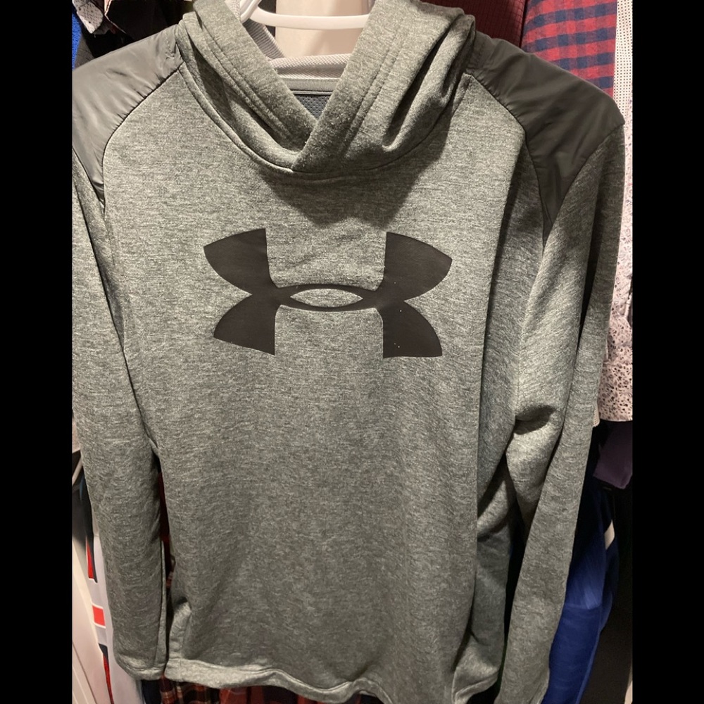 Under Armour Hoodie